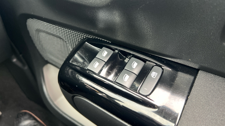 Citroen C3 1.2 PureTech Max 5dr Petrol Hatchback